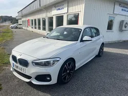 Vit Begagnad 2018 BMW 118 M Sport Halvkombi | 189 000 kr (Marknadspris)