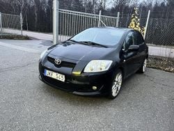 Svart Begagnad 2008 Toyota Auris Halvkombi | 19 000 kr (Superpris)