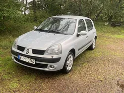 Grå Begagnad 2005 Renault Clio R.S. Halvkombi | 14 900 kr (Marknadspris)