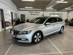 Silver Begagnad 2015 VW Passat Kombi | 109 900 kr (Marknadspris)