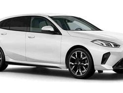 Vit Ny 2026 BMW 120 Halvkombi | 454 400 kr