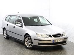 Ljusgrå Begagnad 2005 Saab 9-3 Linear Kombi | 39 900 kr (Marknadspris)