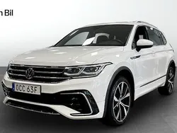 Vit Begagnad 2022 VW Tiguan Allspace R-line SUV | 399 800 kr (Marknadspris)