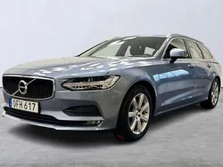 Ljusblå (blå) Begagnad 2016 Volvo V90 Momentum Kombi | 249 900 kr (Marknadspris)