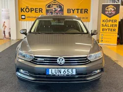 Grå Begagnad 2015 VW Passat GT Kombi | 144 900 kr (Marknadspris)
