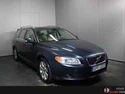 Blå Begagnad 2008 Volvo V70 Summum Kombi | 84 900 kr (Marknadspris)