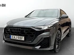 Daytonagrå pärleffekt Begagnad 2024 Audi Q8 S-Line SUV | 1 099 000 kr