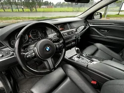 Svart Begagnad 2017 BMW 520 M Sport Kombi | 155 000 kr (Marknadspris)