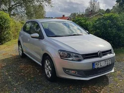 Silver Begagnad 2012 VW Polo Halvkombi | 79 000 kr (Marknadspris)