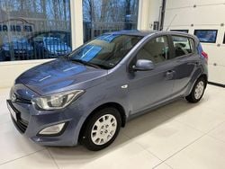 Blå Begagnad 2013 Hyundai i20 Halvkombi | 34 900 kr (Bra pris)