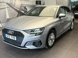 Florettsilver metallic Begagnad 2021 Audi A3 Sportback e-tron Proline Sedan | 299 000 kr (Lite dyr)