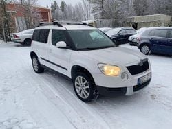 Vit Begagnad 2011 Skoda Yeti Ambition SUV | 52 900 kr (Marknadspris)