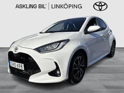 Vit Begagnad 2020 Toyota Yaris Active Halvkombi | 189 000 kr (Marknadspris)