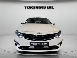 Vit Begagnad 2018 Kia Optima Hybrid 3 Sedan | 179 900 kr (Marknadspris)