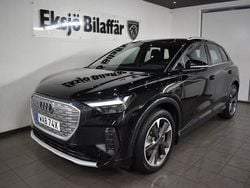 Svart Begagnad 2022 Audi Q4 e-tron Comfort SUV | 399 500 kr (Marknadspris)