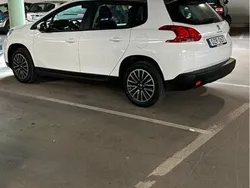 Vit Begagnad 2016 Peugeot 2008 SUV | 117 900 kr (Bra pris)
