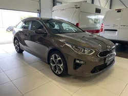 Brun Begagnad 2020 Kia Ceed Sportswagon Kombi | 149 900 kr (Bra pris)