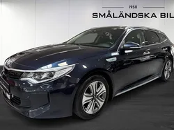 Blå Begagnad 2018 Kia Optima Hybrid 2 Sedan | 189 000 kr (Marknadspris)