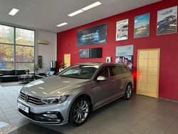 Silver Begagnad 2022 VW Passat R-line Kombi | 279 500 kr (Marknadspris)