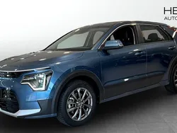 Blå (blue) Begagnad 2024 Kia e-Niro SUV | 379 900 kr (Lite dyr)