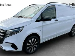 Vit Ny 2024 Mercedes Vito Minibuss | 608 120 kr