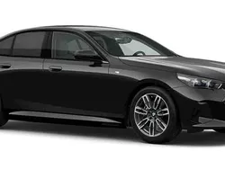 Svart Ny 2025 BMW i5 M Sport Sedan | 751 999 kr (Marknadspris)