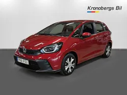 Premium crystal red metallic Ny 2025 Honda Jazz Elegance Halvkombi | 288 800 kr (Bra pris)
