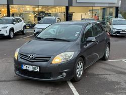 Begagnad 2012 Toyota Auris Halvkombi | 43 500 kr (Bra pris)