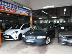 Blå Begagnad 2004 Volvo V70 Business Edition Kombi | 19 999 kr (Bra pris)