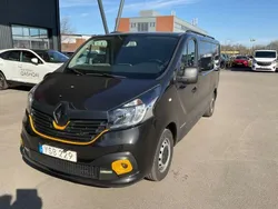 Svart Begagnad 2017 Renault Trafic Van | 159 900 kr (Lite dyr)