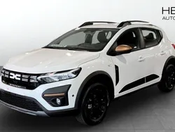 Vit (white) Ny 2025 Dacia Sandero Extreme Halvkombi | 249 900 kr (Marknadspris)