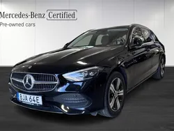 Svart (black) Begagnad 2022 Mercedes C300e Avantgarde Kombi | 359 000 kr (Superpris)
