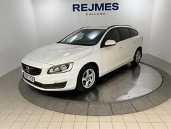 Vit Begagnad 2016 Volvo V60 Business Edition Kombi | 179 500 kr (Marknadspris)