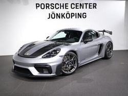 Silver Ny 2025 Porsche 718 Cayman GT4 Sportkupé | 2 029 600 kr (Marknadspris)