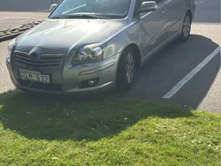 Grå Begagnad 2008 Toyota Avensis Kombi | 34 500 kr (Marknadspris)