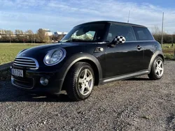Svart Begagnad 2014 Mini ONE Halvkombi | 73 000 kr (Marknadspris)