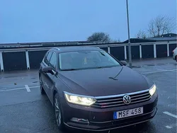 Röd Begagnad 2015 VW Passat GT Kombi | 159 000 kr (Lite dyr)