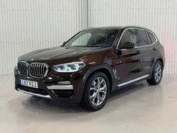 Mörkbrun Begagnad 2018 BMW X3 xLine SUV | 299 900 kr (Marknadspris)