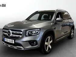 Mörkgrå Begagnad 2019 Mercedes GLB220 SUV | 309 900 kr