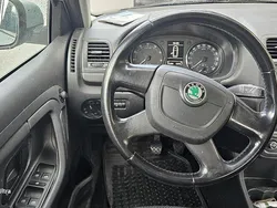 Grön Begagnad 2011 Skoda Fabia Halvkombi | 57 000 kr (Marknadspris)