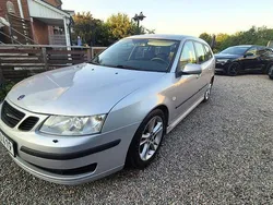 Grå Begagnad 2006 Saab 9-3 Linear Kombi | 29 000 kr (Marknadspris)