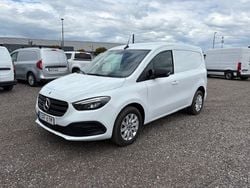 Vit Begagnad 2024 Mercedes Citan 110 Van | 298 749 kr (Dyr)