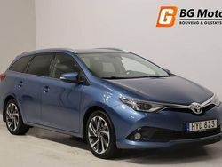 Blå Begagnad 2015 Toyota Auris Kombi | 134 500 kr (Lite dyr)
