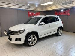 Vit Begagnad 2014 VW Tiguan R-line SUV | 79 000 kr (Bra pris)