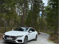 Vit Begagnad 2018 VW Arteon GTS Halvkombi | 239 000 kr (Marknadspris)