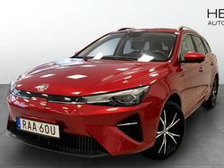 Röd (red) Begagnad 2022 MG MG5 EV Luxury Kombi | 229 900 kr