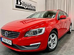 Röd Begagnad 2015 Volvo V60 Momentum Kombi | 169 900 kr (Marknadspris)