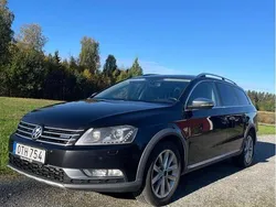 Svart Begagnad 2015 VW Passat Alltrack Kombi | 79 000 kr (Bra pris)