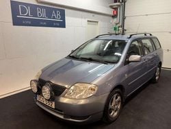 Ljusblå (blå) Begagnad 2003 Toyota Corolla Kombi | 29 800 kr (Marknadspris)