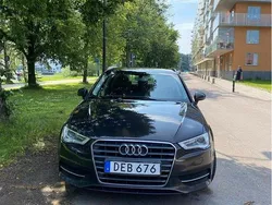 Brun Begagnad 2016 Audi A3 Sportback Attraction Halvkombi | 110 000 kr (Marknadspris)